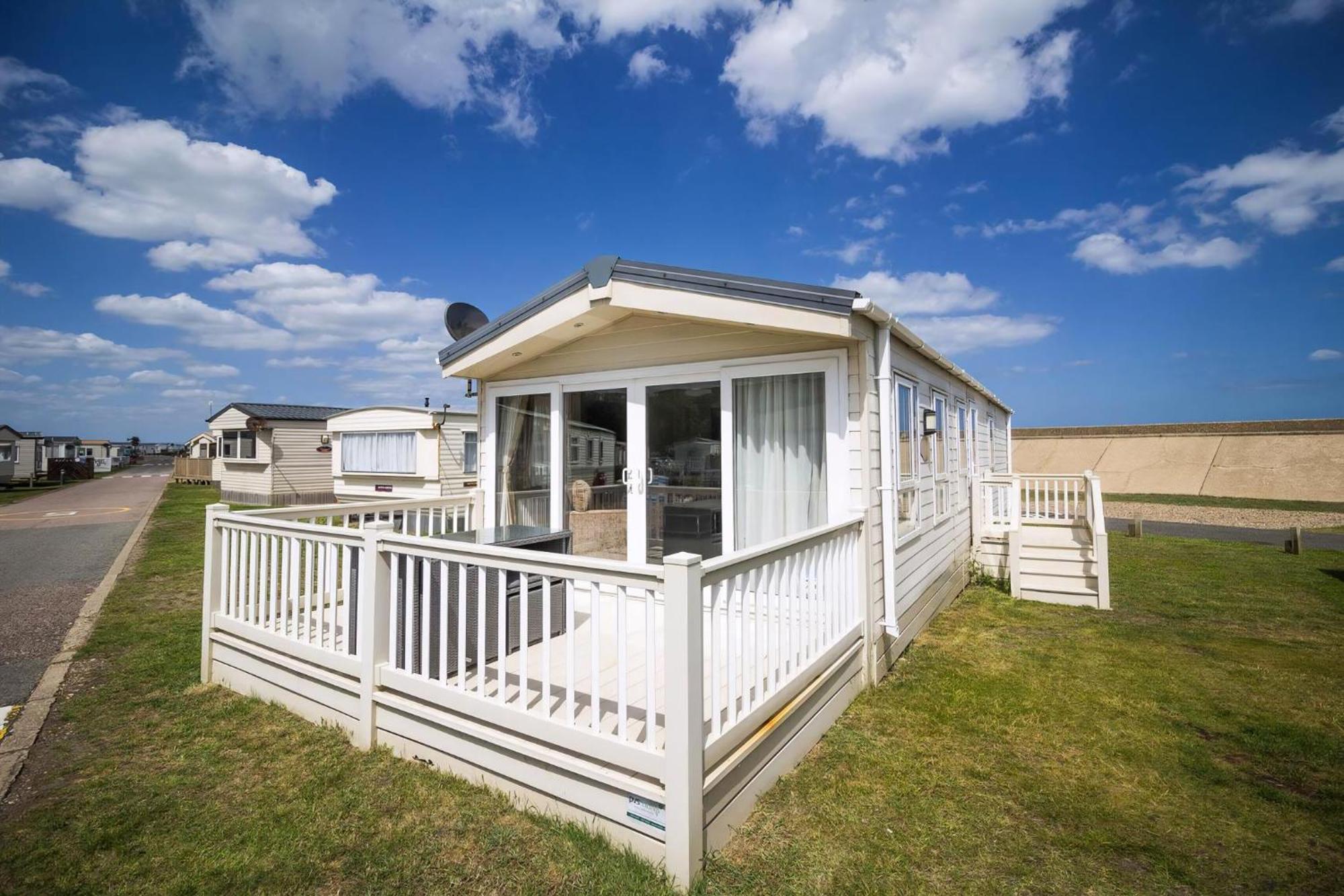 Beautiful 6 Berth Caravan By The Beach In Suffolk Ref 40076Nd Lowestoft Exterior foto